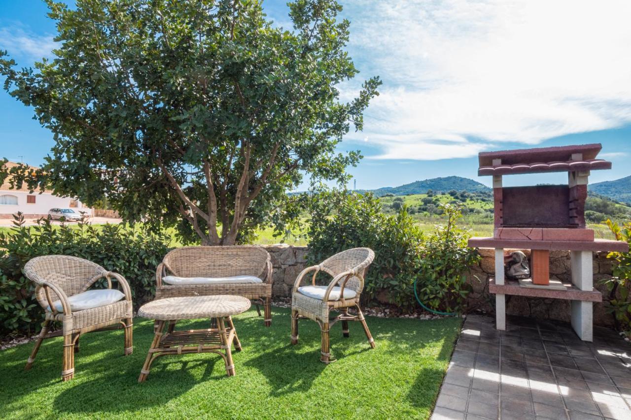 Casa A Schiera Будони Экстерьер фото